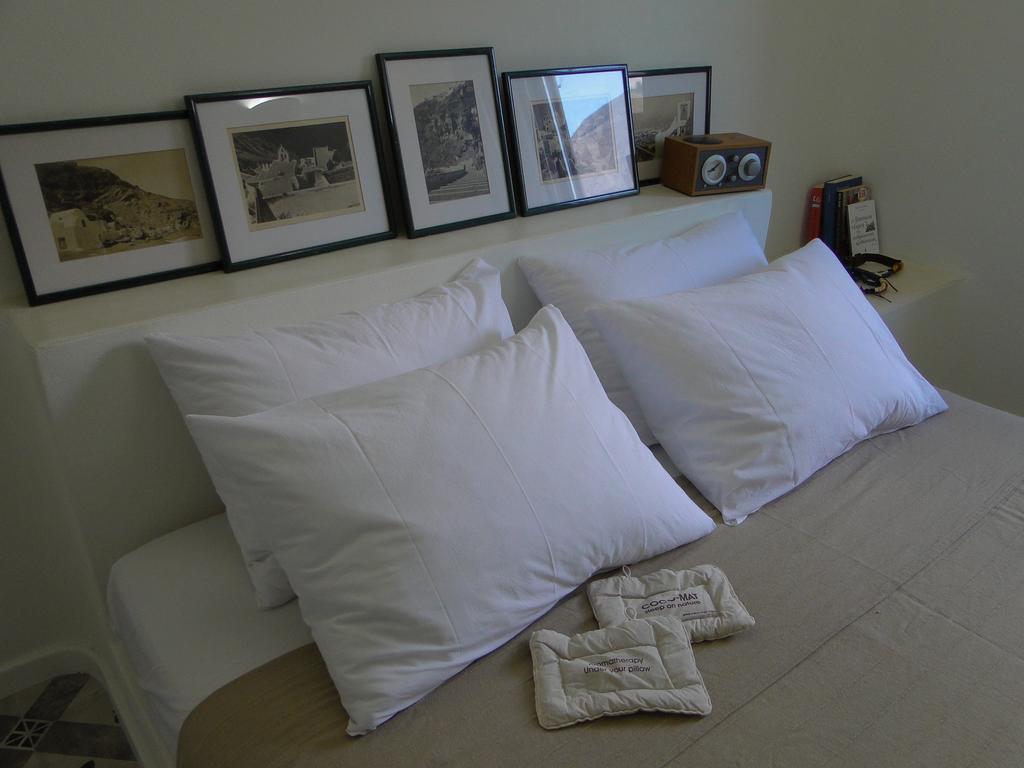 Sunhaus Appartement Perissa  Kamer foto