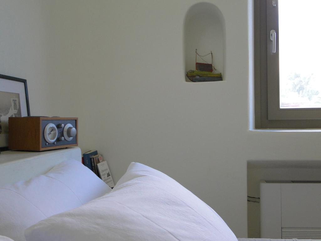 Sunhaus Appartement Perissa  Buitenkant foto