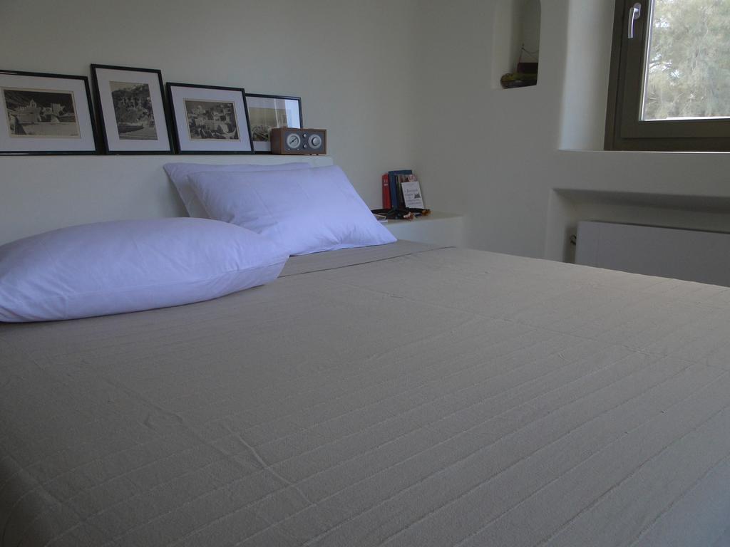 Sunhaus Appartement Perissa  Kamer foto