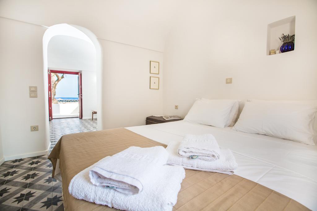 Sunhaus Appartement Perissa  Buitenkant foto
