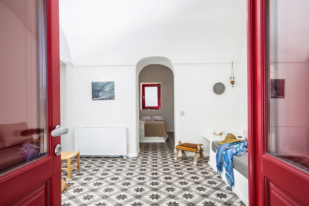 Sunhaus Appartement Perissa  Buitenkant foto